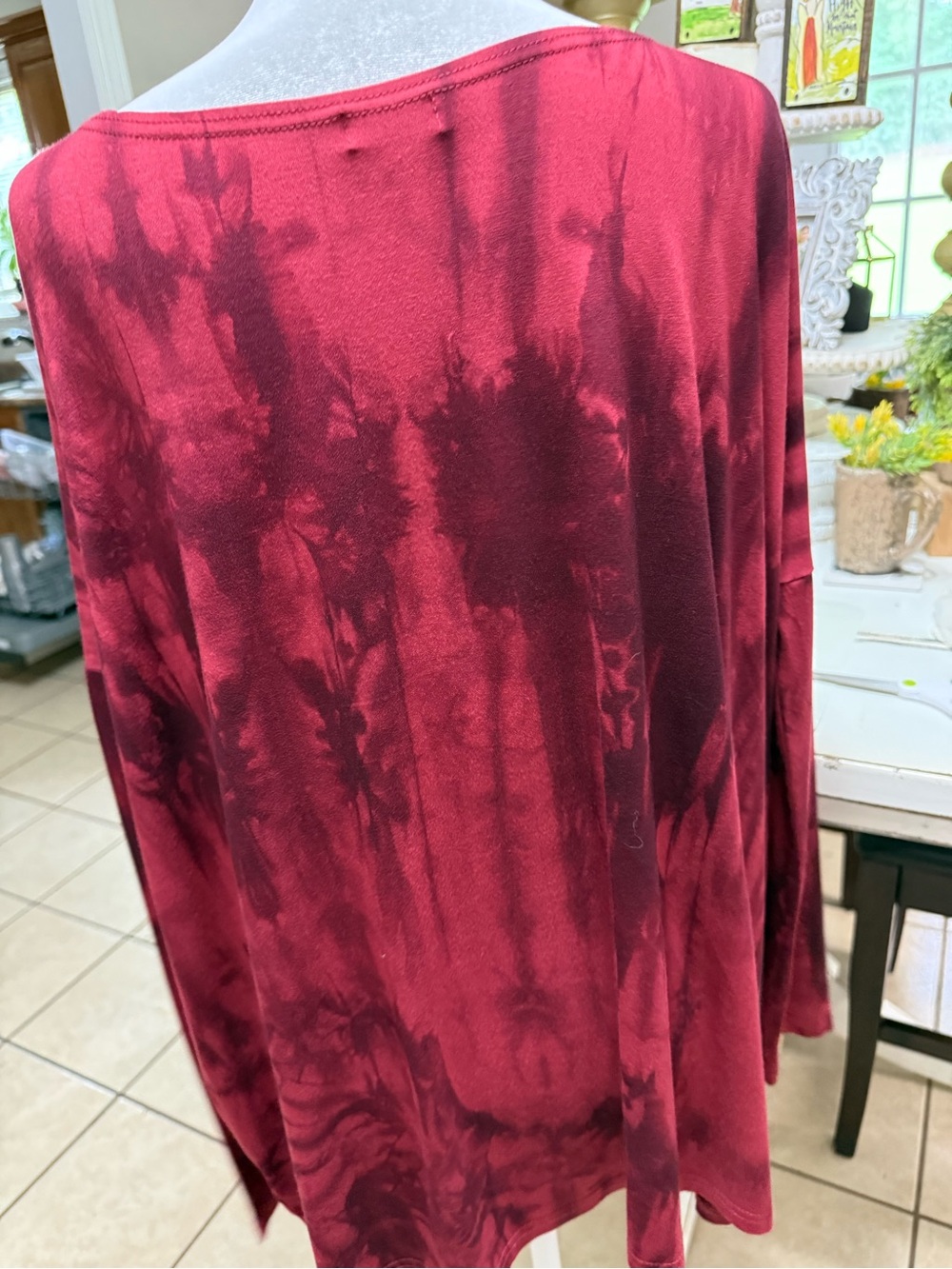 Piko 1988 Off-Shoulder Tie-Dye Long Sleeve Top - Burgundy‎ - Picture 4 of 5